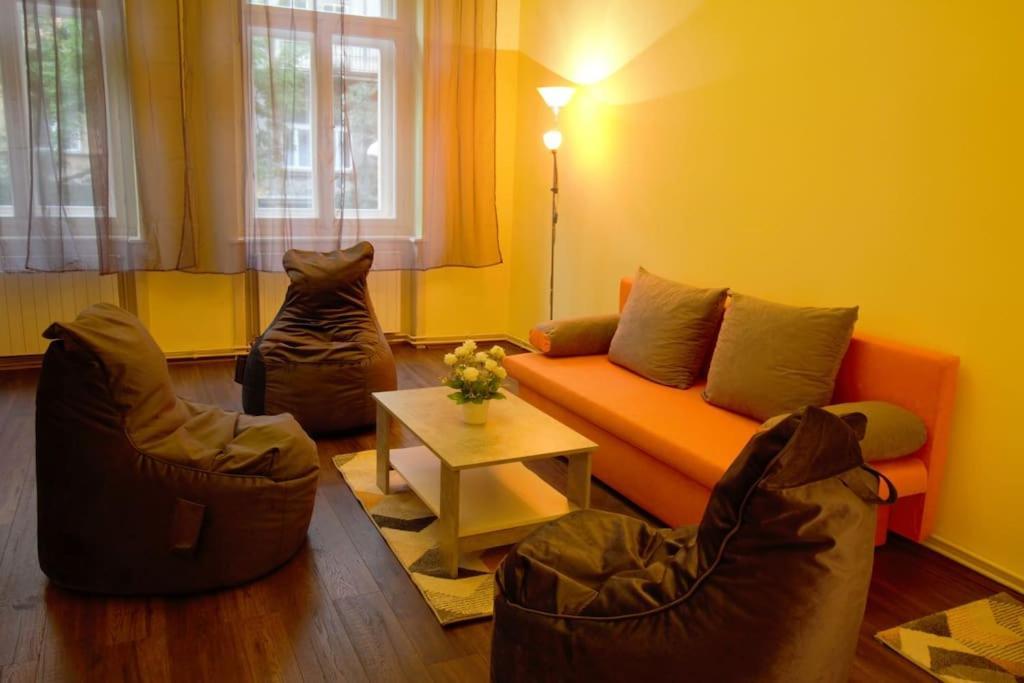 Comfort 2Bedrooms Quite Place!-Vinohrady Praga Exterior foto